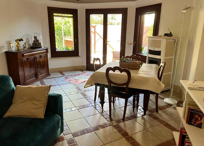 Casa vacanze Poetto, La Casetta Tra *