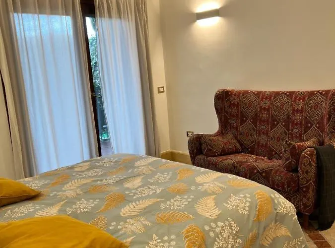 Holiday home La Casetta Tra Laguna E Mare Poetto *